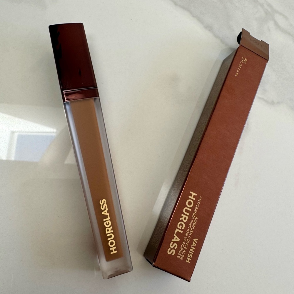 New - Hourglass Vanish Concealer - Color Mocha - Full Size